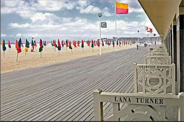 Deauville-les Marinas,vue Et Bassin